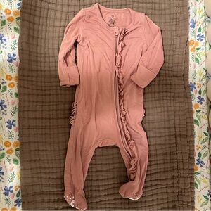 Caden Lane Ruffle 0-3 month